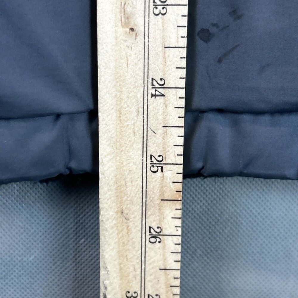 The North Face Women's Med Black Reversible Fuzzy/Puffer Jacket - Picture 11 of 13